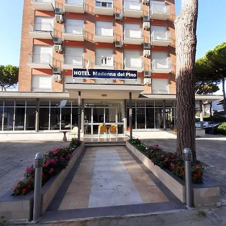 Hotel Madonna Del Pino Cervia Exterior photo